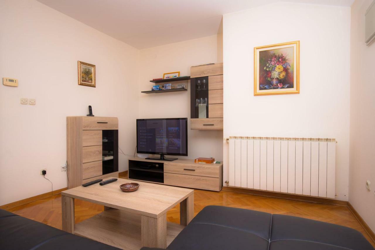 Appartamento Dagulo Primošten Esterno foto