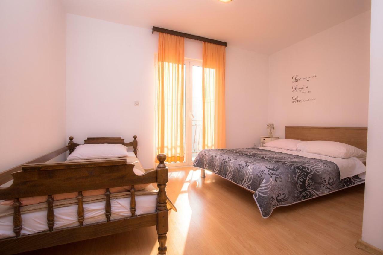 Appartamento Dagulo Primošten Esterno foto