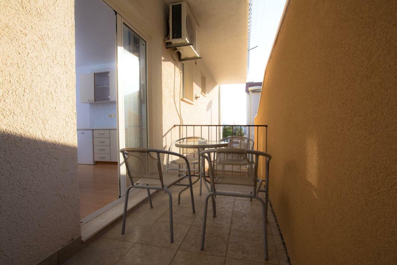 Appartamento Dagulo Primošten Esterno foto