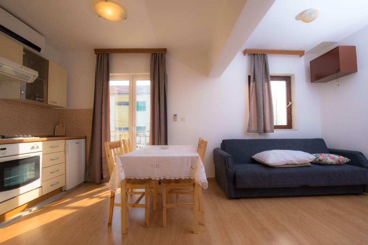 Appartamento Dagulo Primošten Esterno foto