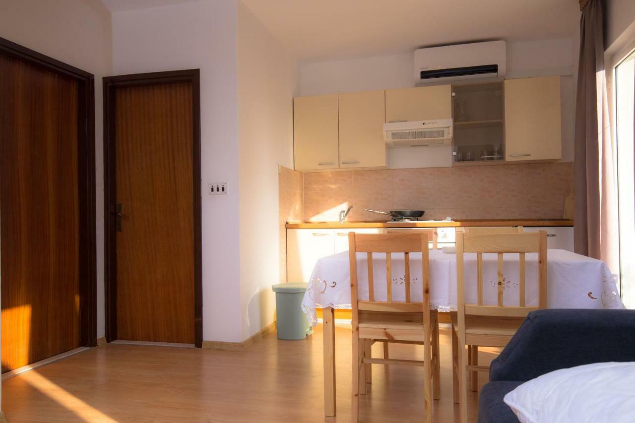 Appartamento Dagulo Primošten Esterno foto